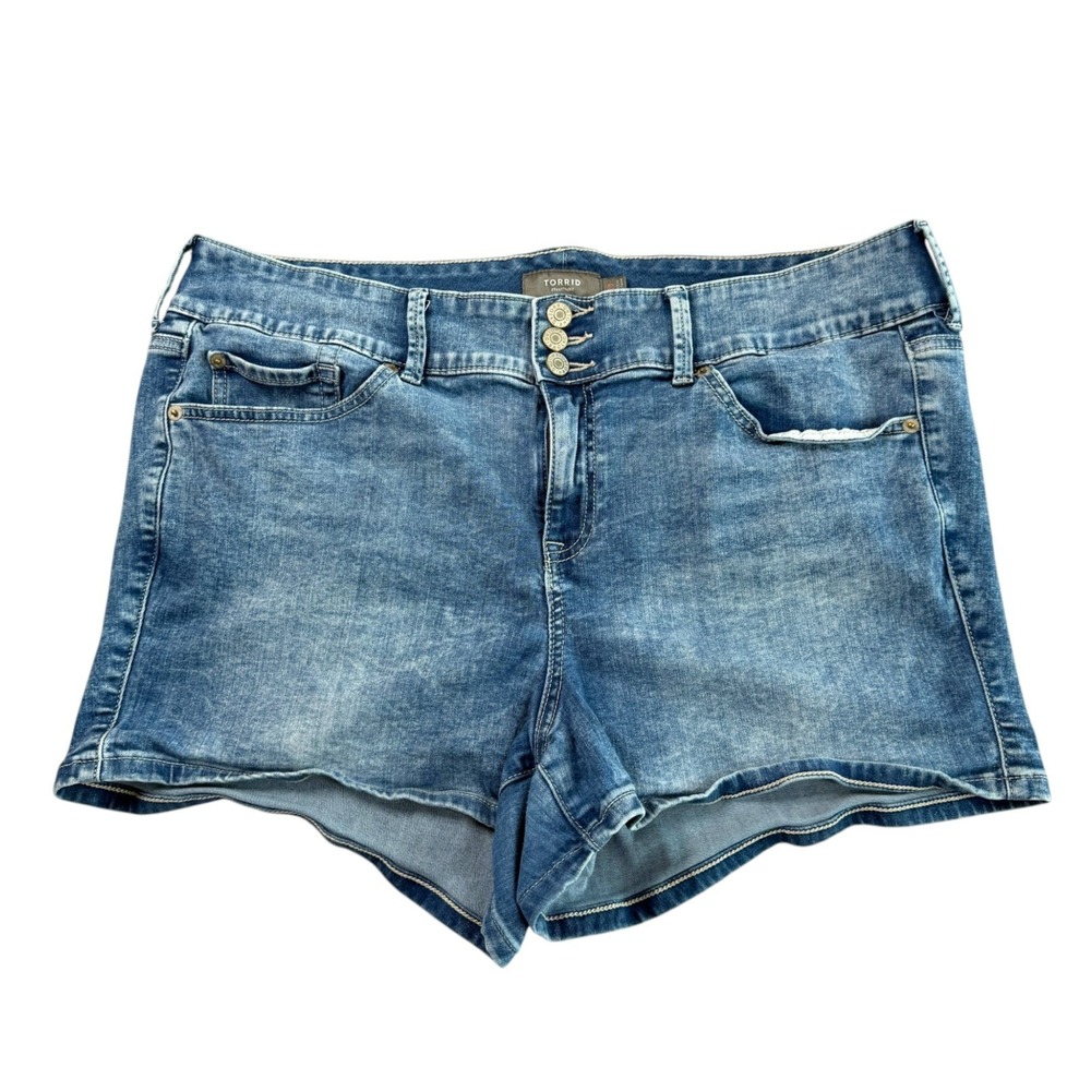 Torrid Womens Feel The Fit Jean Shorts Sz‎ 20 Blue Stretch Casual Beach Summer